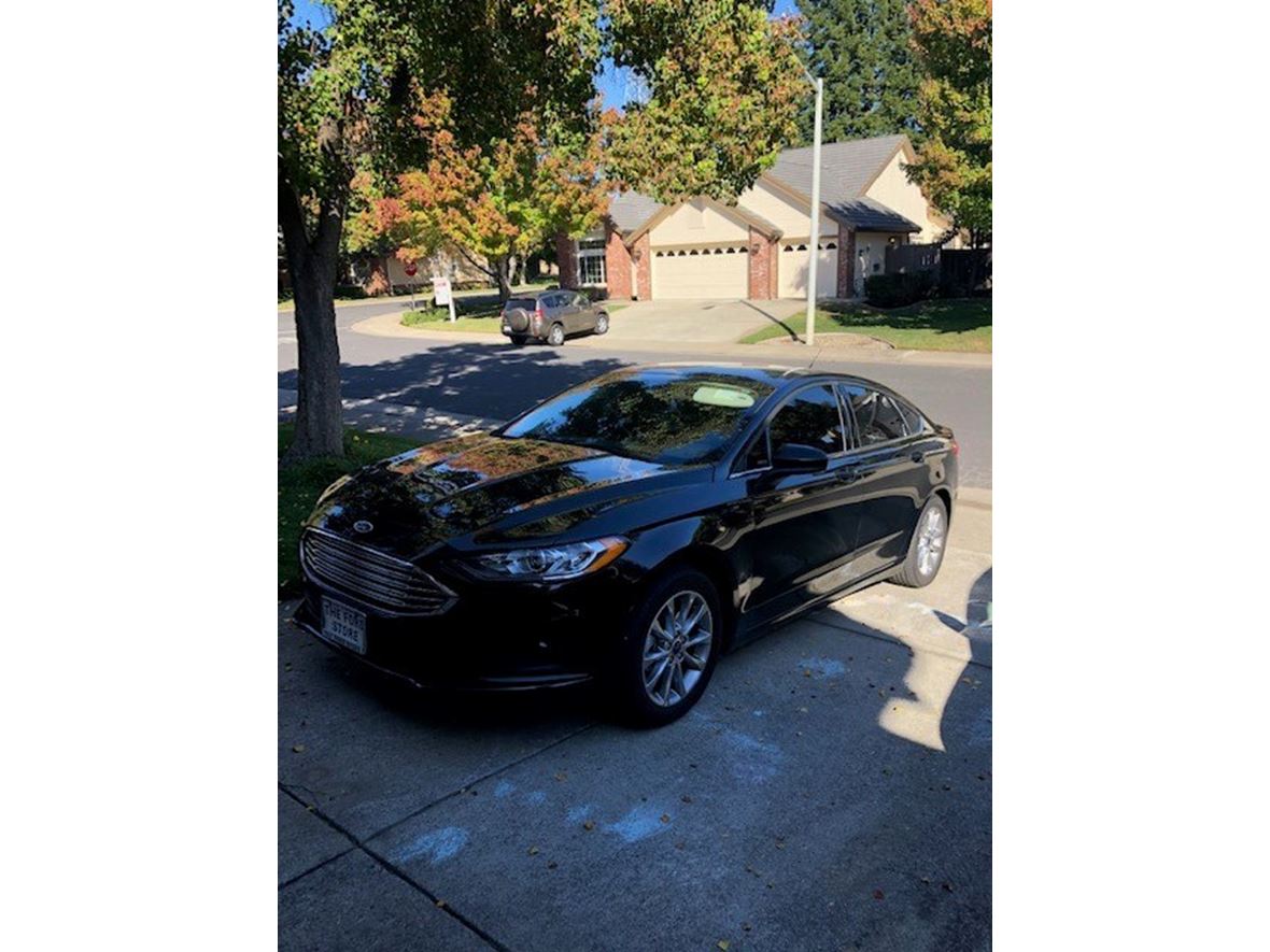 2017 Ford Fusion for sale by owner in Roseville