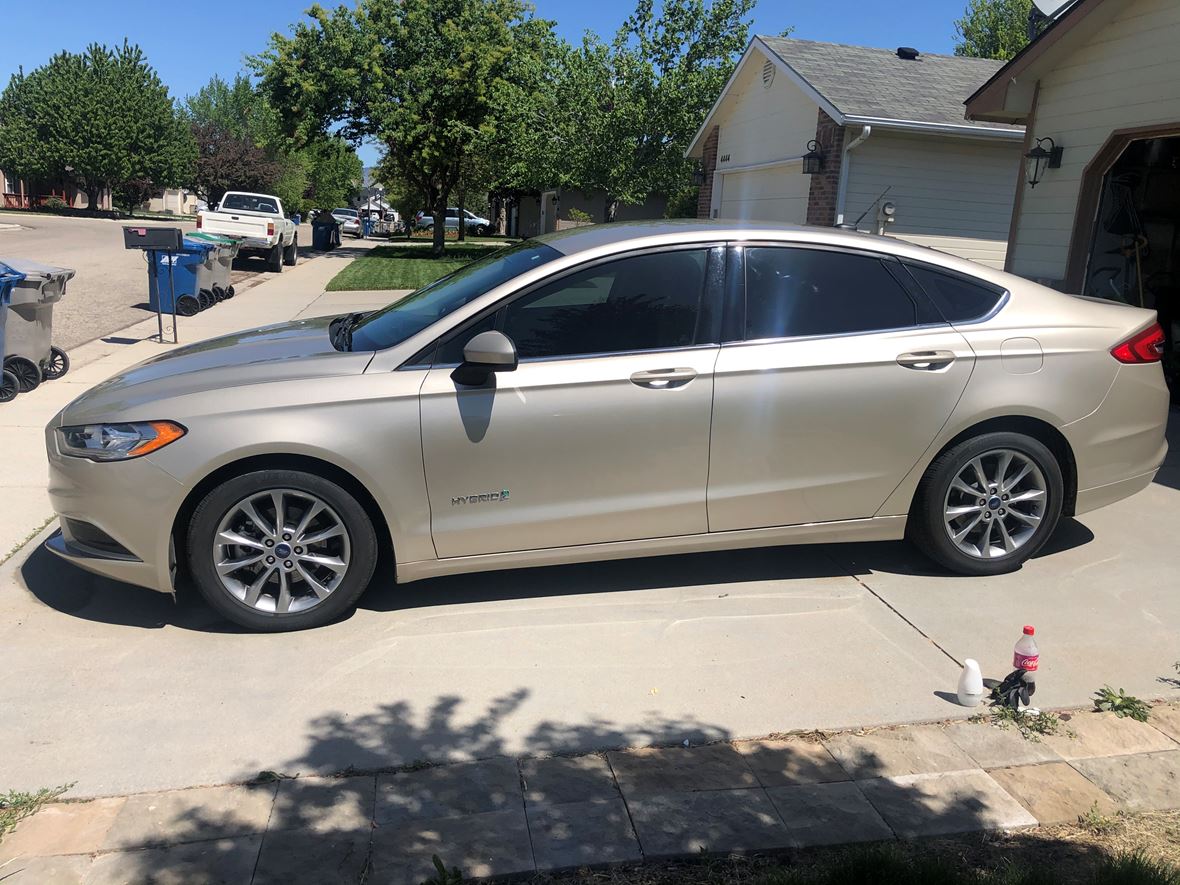 2017 Ford Fusion Hybrid for sale by owner in Boise