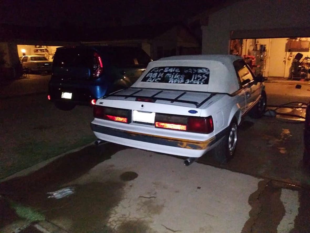 1990 Ford LX 5.O  HO  MUSTANG for sale by owner in Glendale