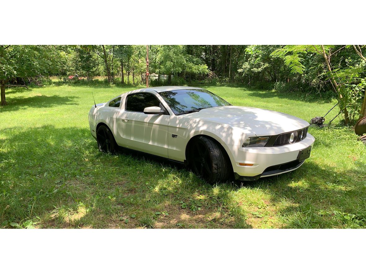 2010 Ford Mustang  for sale by owner in Kansas City