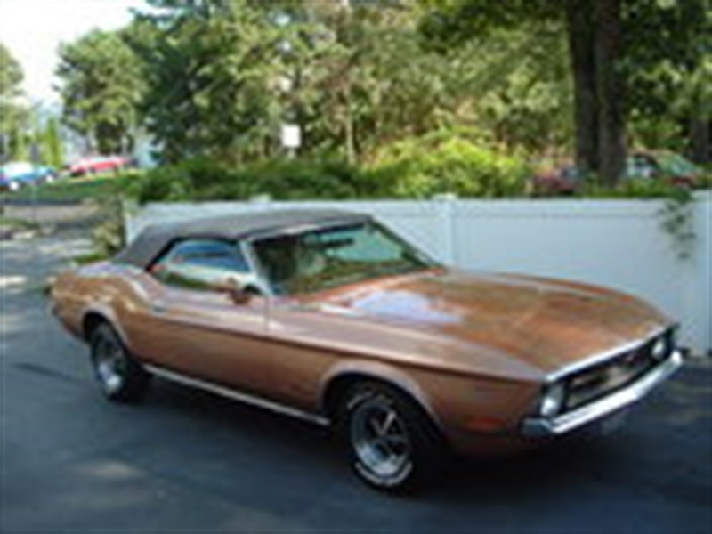 1972 Ford Mustang Antique Car Selden, NY 11784