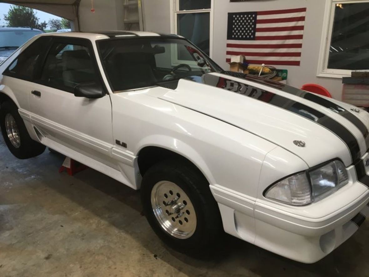1992 Ford Mustang for sale by owner in Crittenden