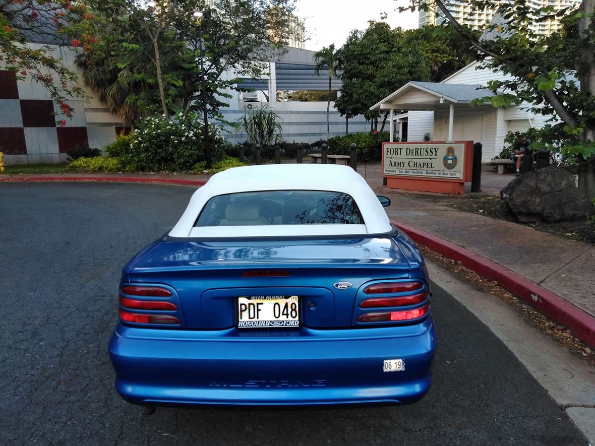 1994 Ford Mustang for sale by owner in Honolulu