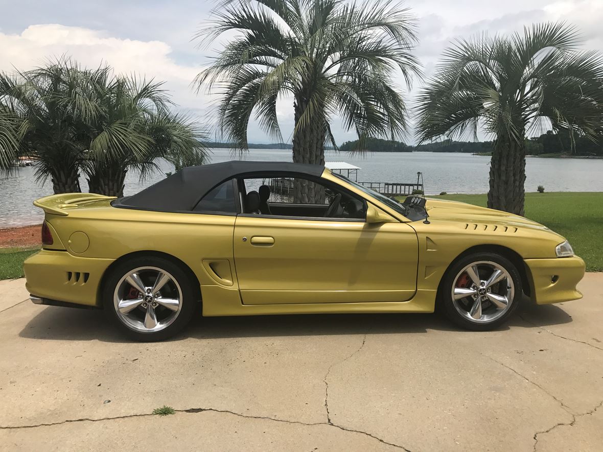 1998 Ford Mustang for sale by owner in Seneca