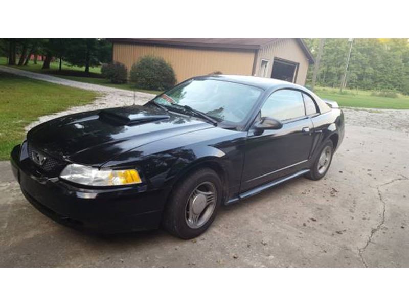 2000 Ford Mustang for sale by owner in Spencer