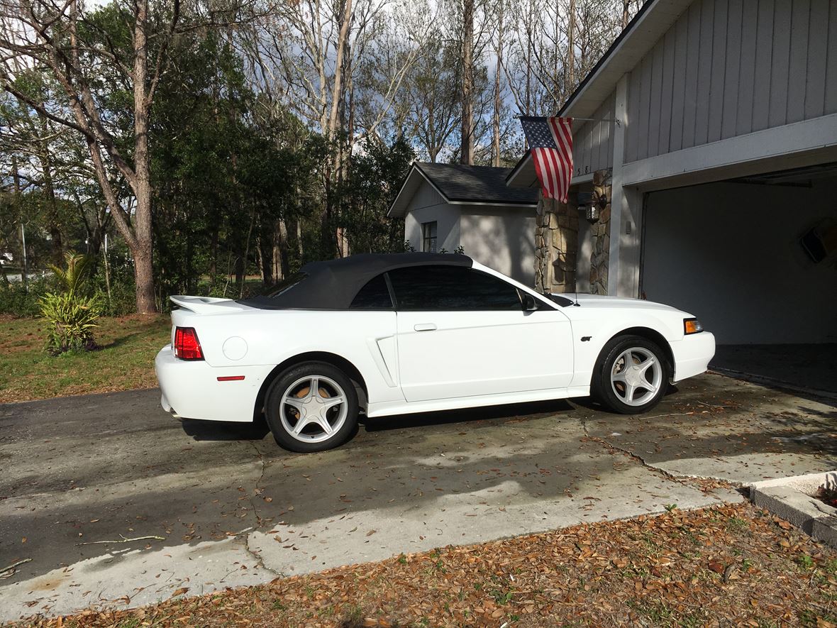 2000 Ford Mustang for sale by owner in New Port Richey