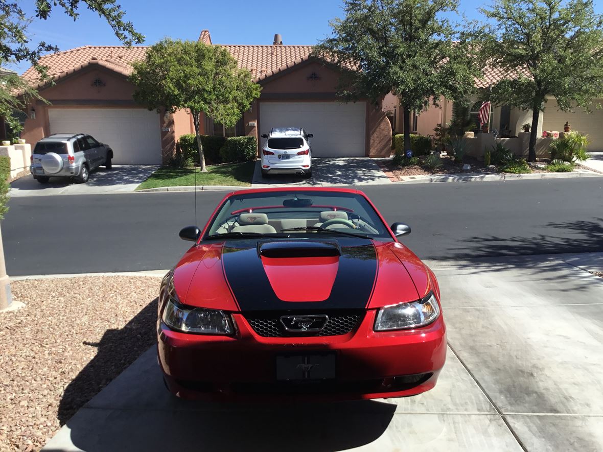2000 Ford Mustang for sale by owner in Las Vegas