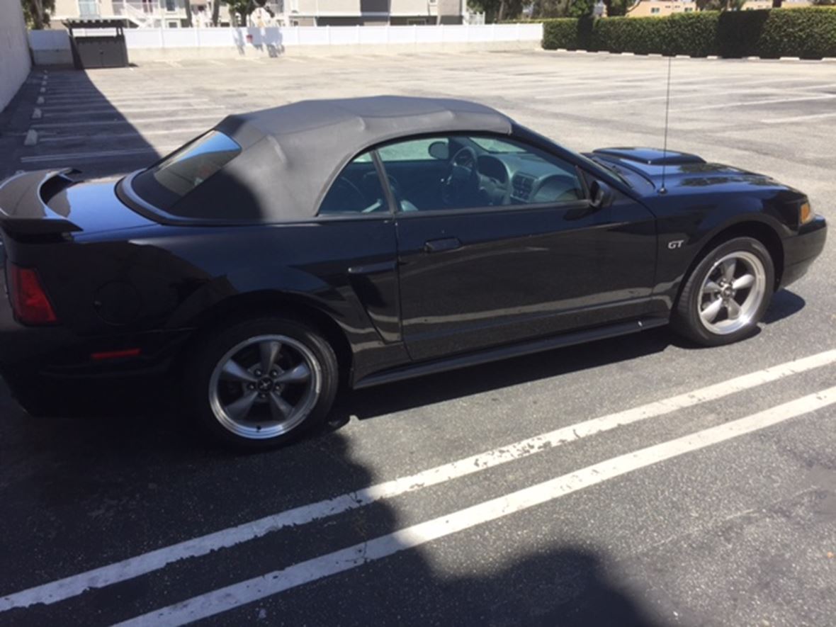 2001 Ford Mustang for sale by owner in Rancho Palos Verdes