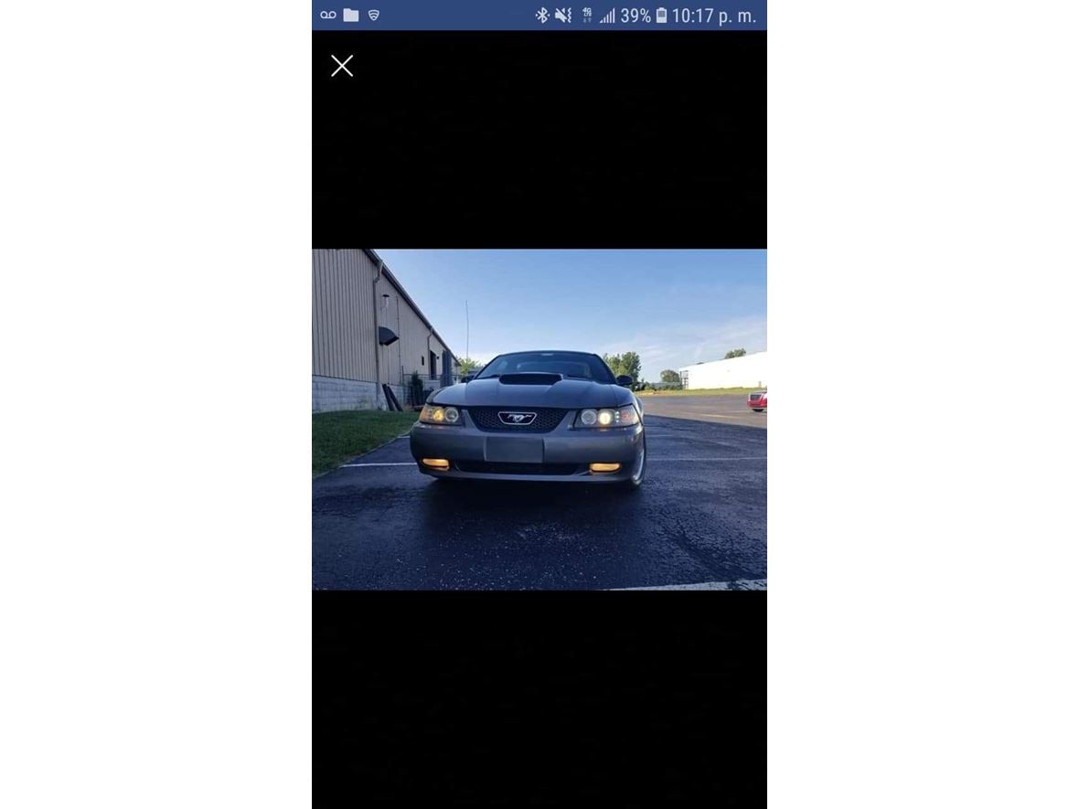 2004 Ford Mustang Private Car Sale in Carpentersville, IL 60110
