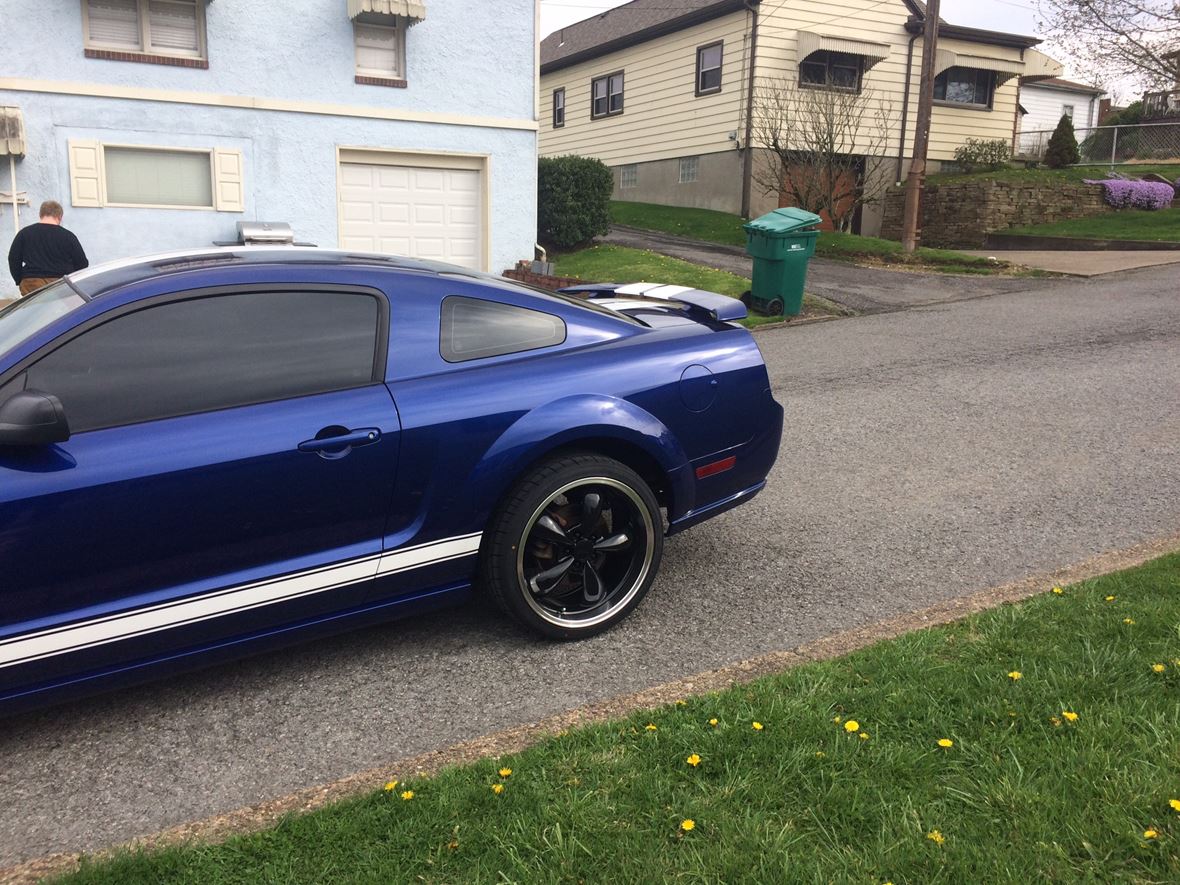 2005 Ford Mustang for sale by owner in Clarksburg