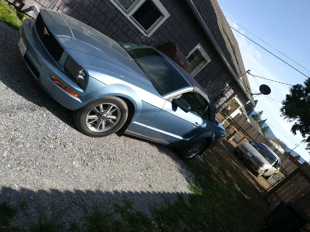 2005 Ford Mustang for sale by owner in Yreka