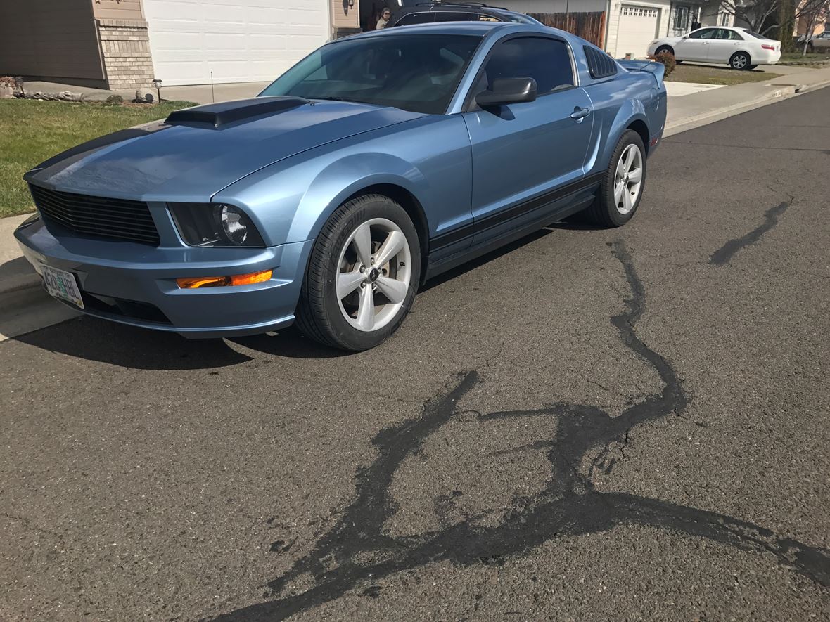 2006 Ford Mustang for sale by owner in Central Point