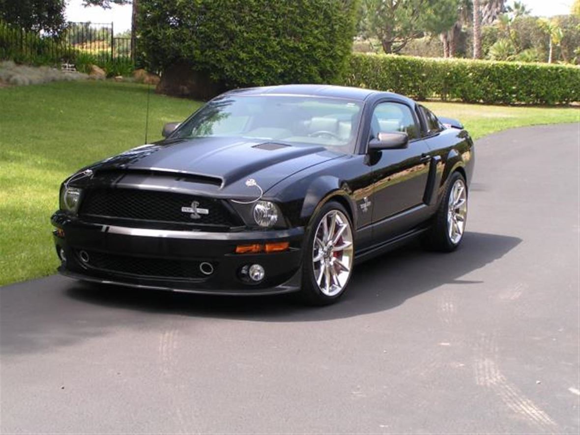 2007 Ford Mustang for sale by owner in Inglewood
