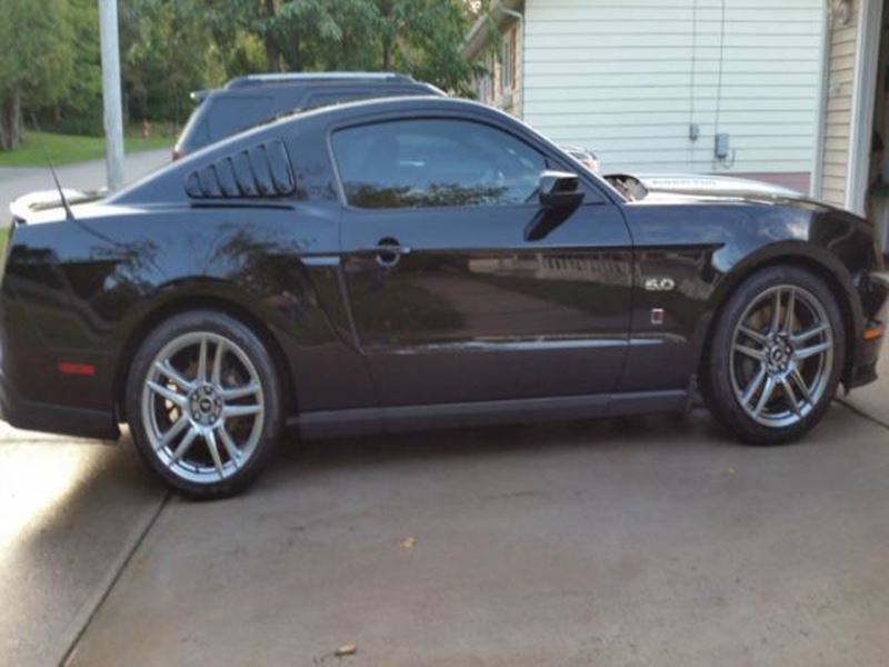 2011 Ford Mustang for sale by owner in Greenbush