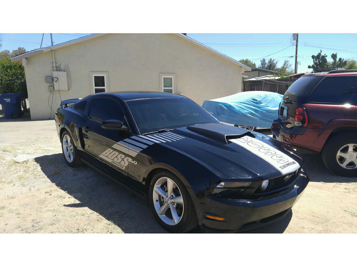 2011 Ford Mustang for sale by owner in Tucson