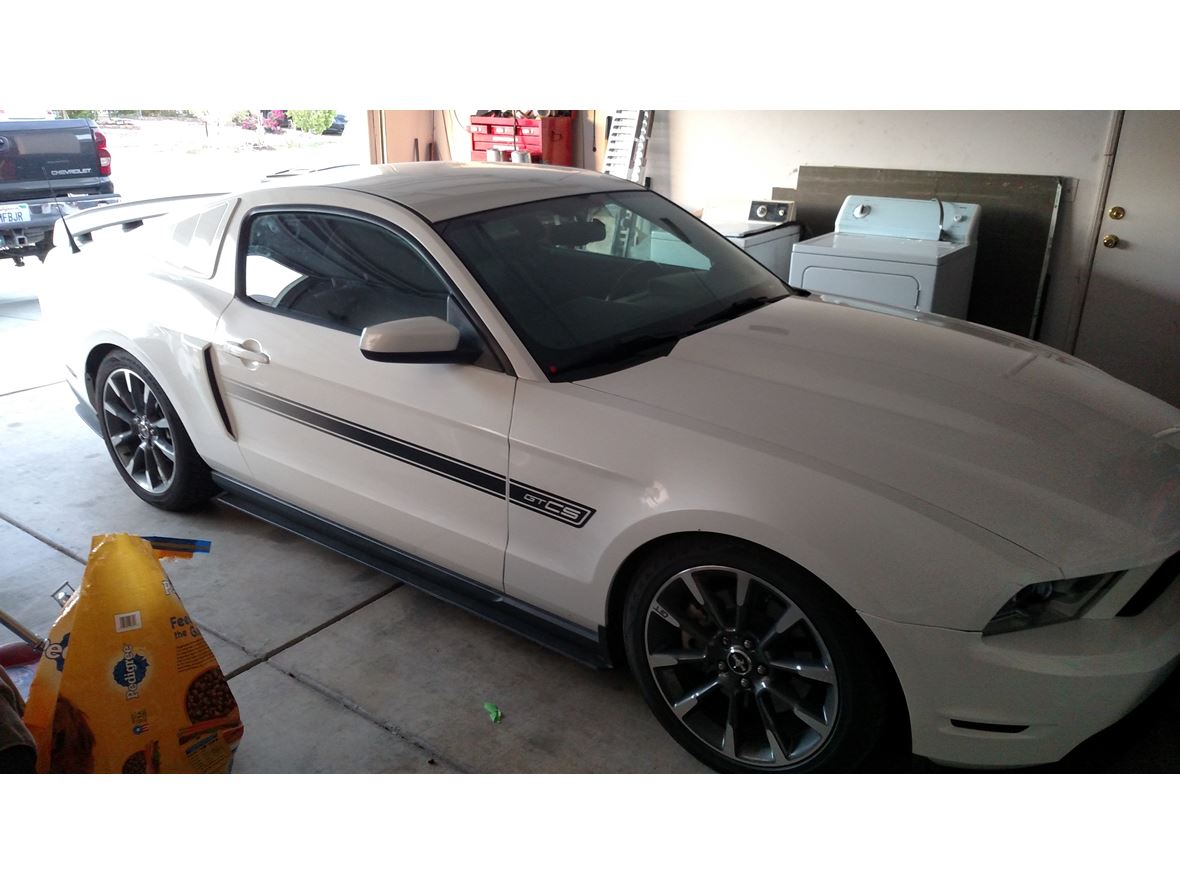 2011 Ford Mustang for sale by owner in El Centro