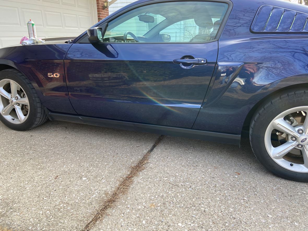 2011 Ford Mustang for sale by owner in Toledo