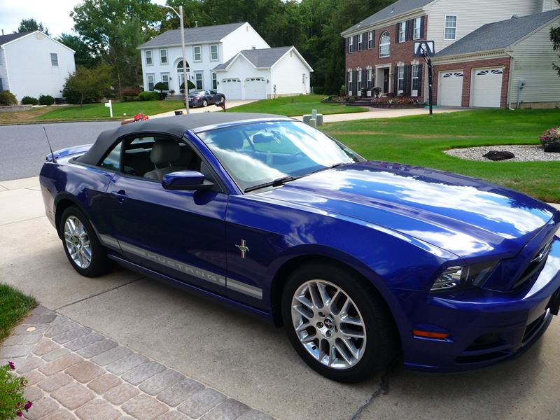 2014 Ford Mustang for sale by owner in Sewell
