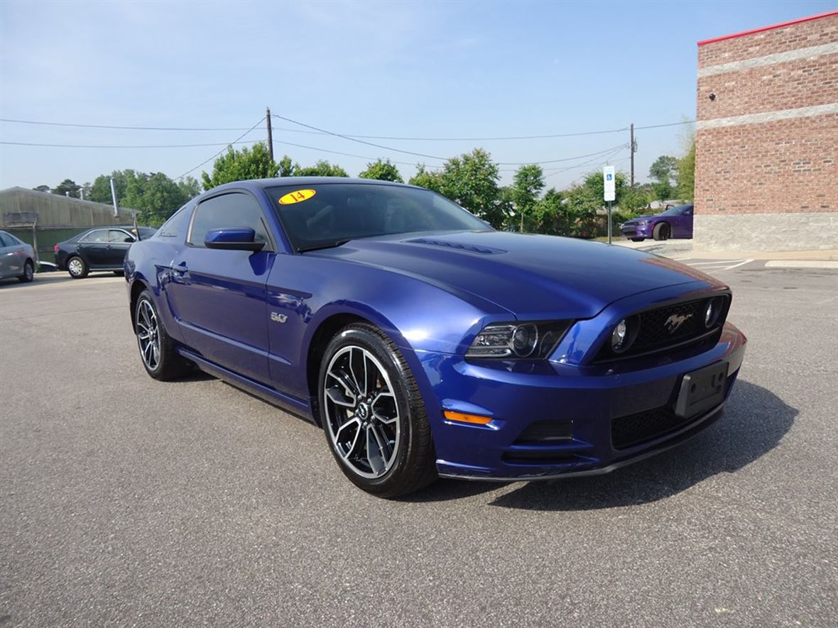 2014 Ford Mustang for sale by owner in Fayetteville