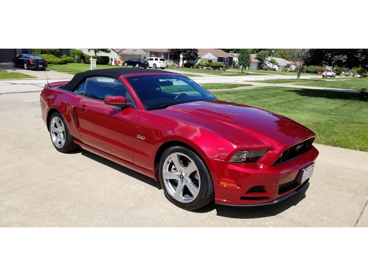 2014 Ford Mustang for sale by owner in Cleveland