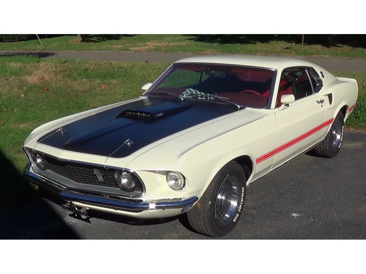 1969 Ford Mustang mach 1 for sale by owner in Trumbull
