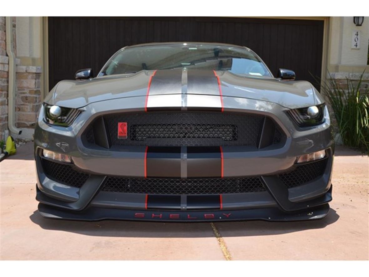 2018 Ford Mustang Shelby GT350R for sale by owner in Austin