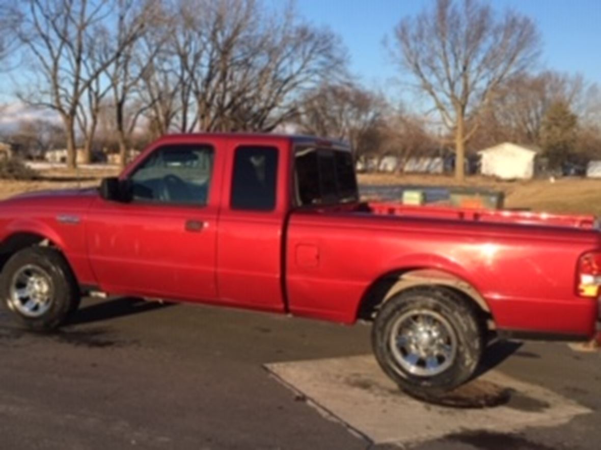 2007 Ford Ranger for sale by owner in Ames