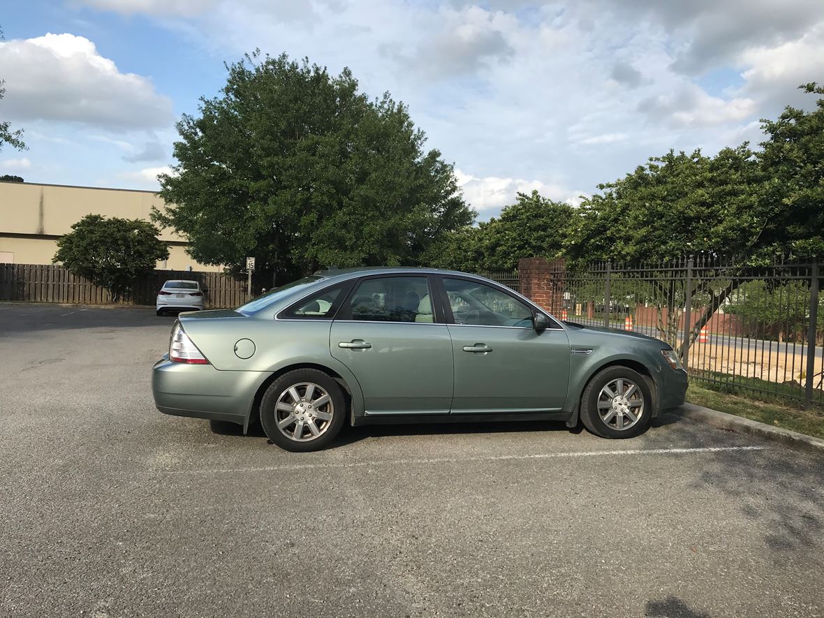 2008 Ford Taurus  for sale by owner in Lafayette