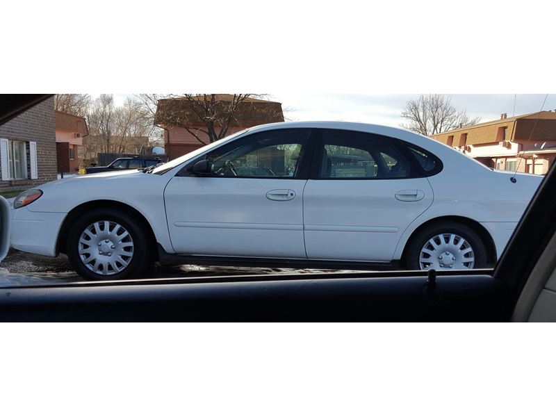 2001 Ford Taurus for Sale by Owner in Greeley, CO 80634