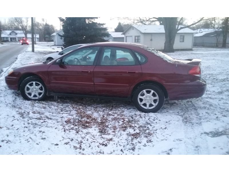 2004 Ford Taurus for sale by owner in Indianapolis