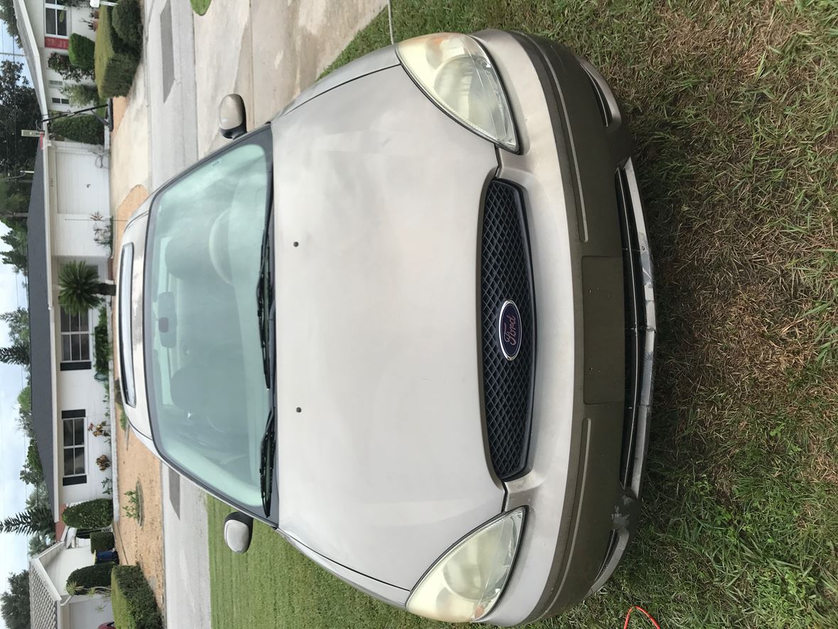 2007 Ford Taurus SEL for sale by owner in Clearwater