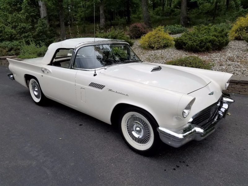 1957 Ford Thunderbird Antique Car Margate City, NJ 08402