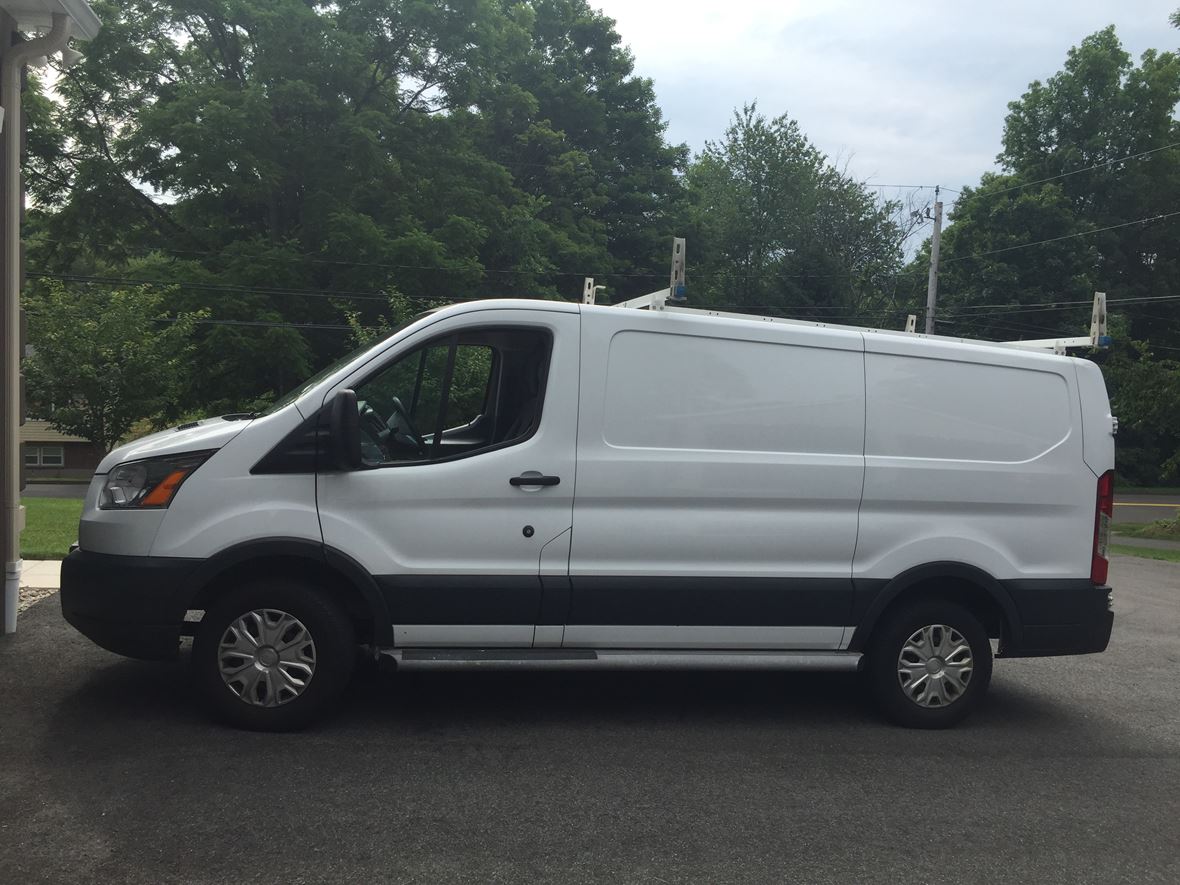 2017 Ford Transit Van for sale by owner in Wallingford