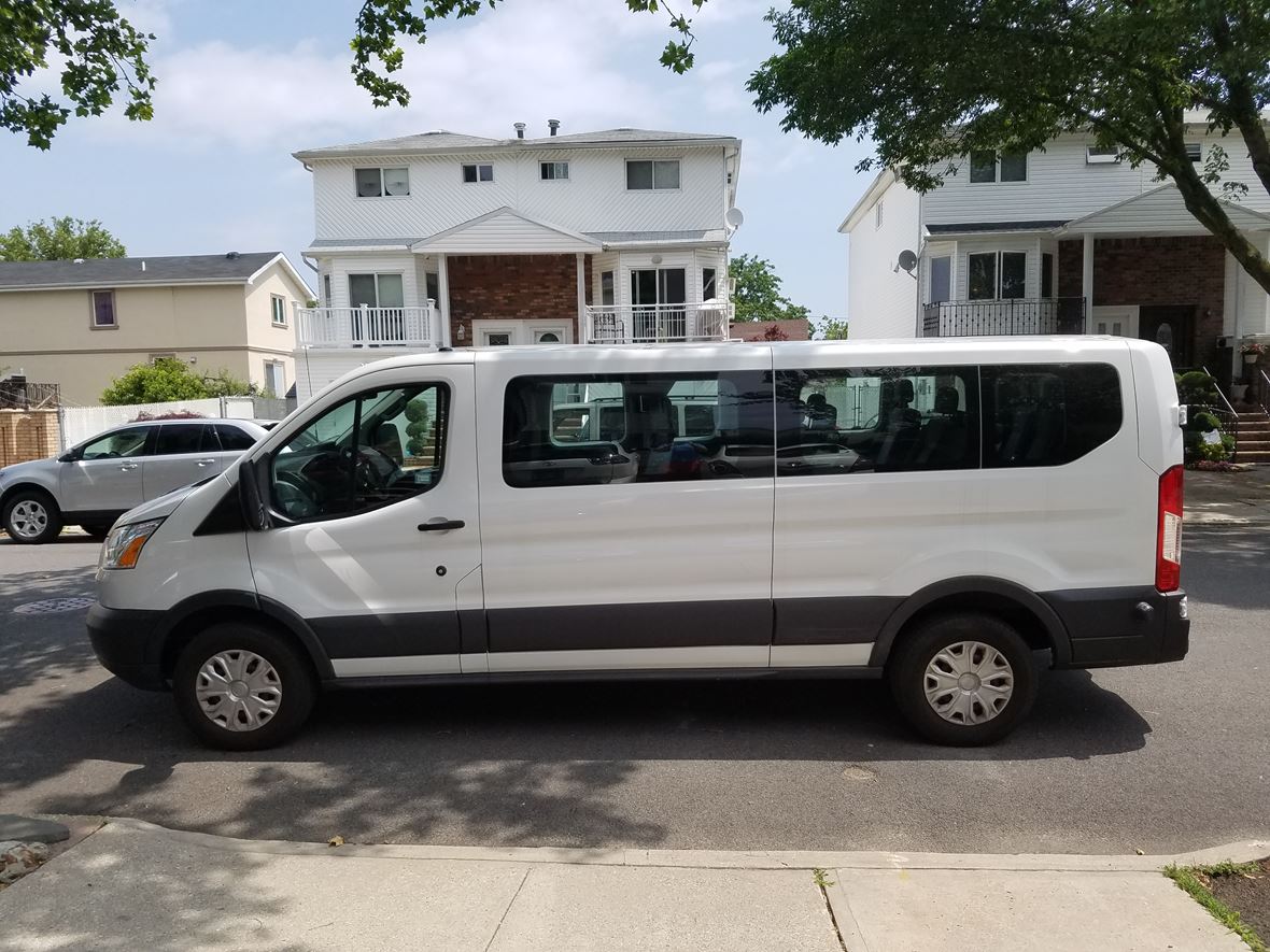 2016 Ford Transit Wagon for sale by owner in Brooklyn