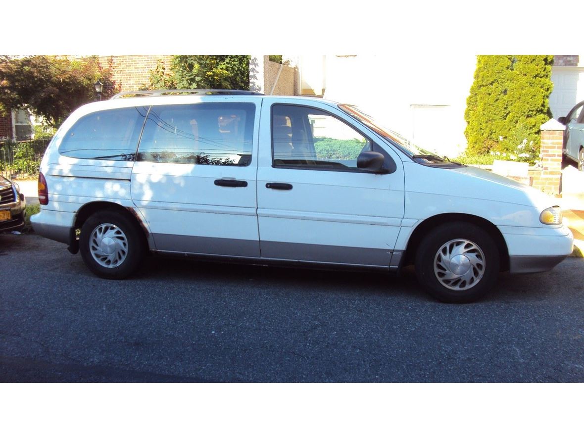 1995 ford minivan