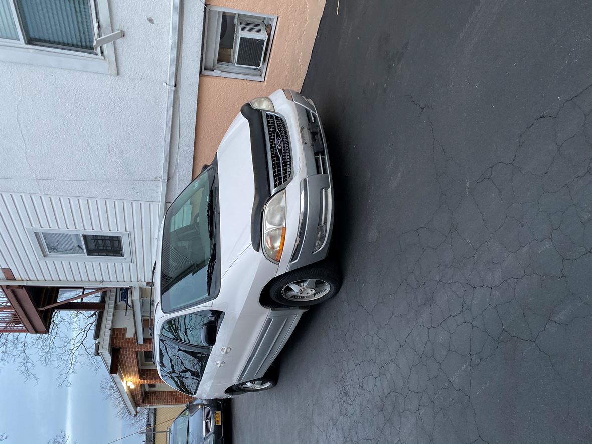 2000 Ford Windstar for sale by owner in Bronx