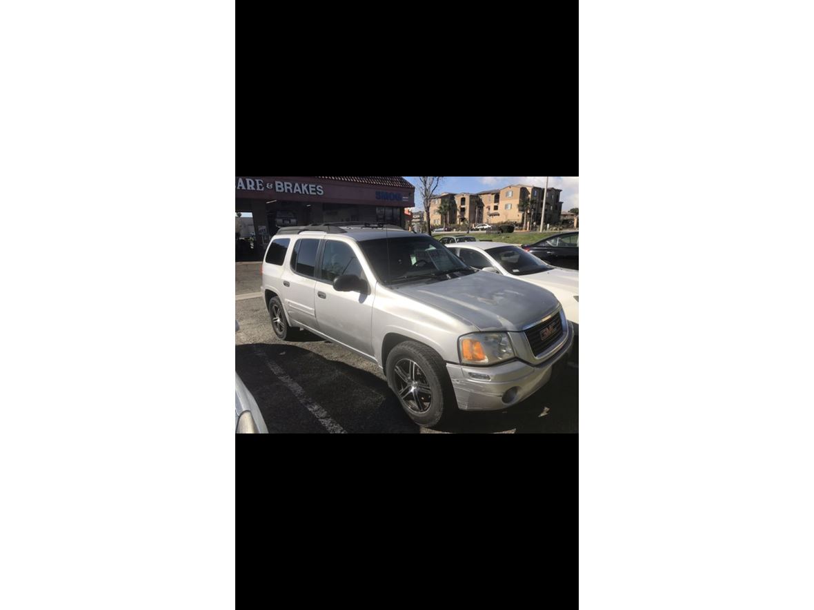 2005 GMC Envoy for sale by owner in Rialto