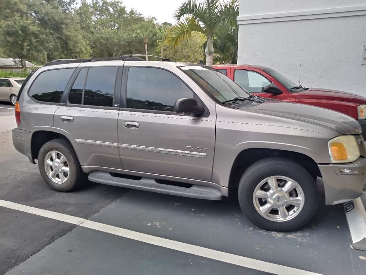 2006 GMC Envoy for sale by owner in Largo