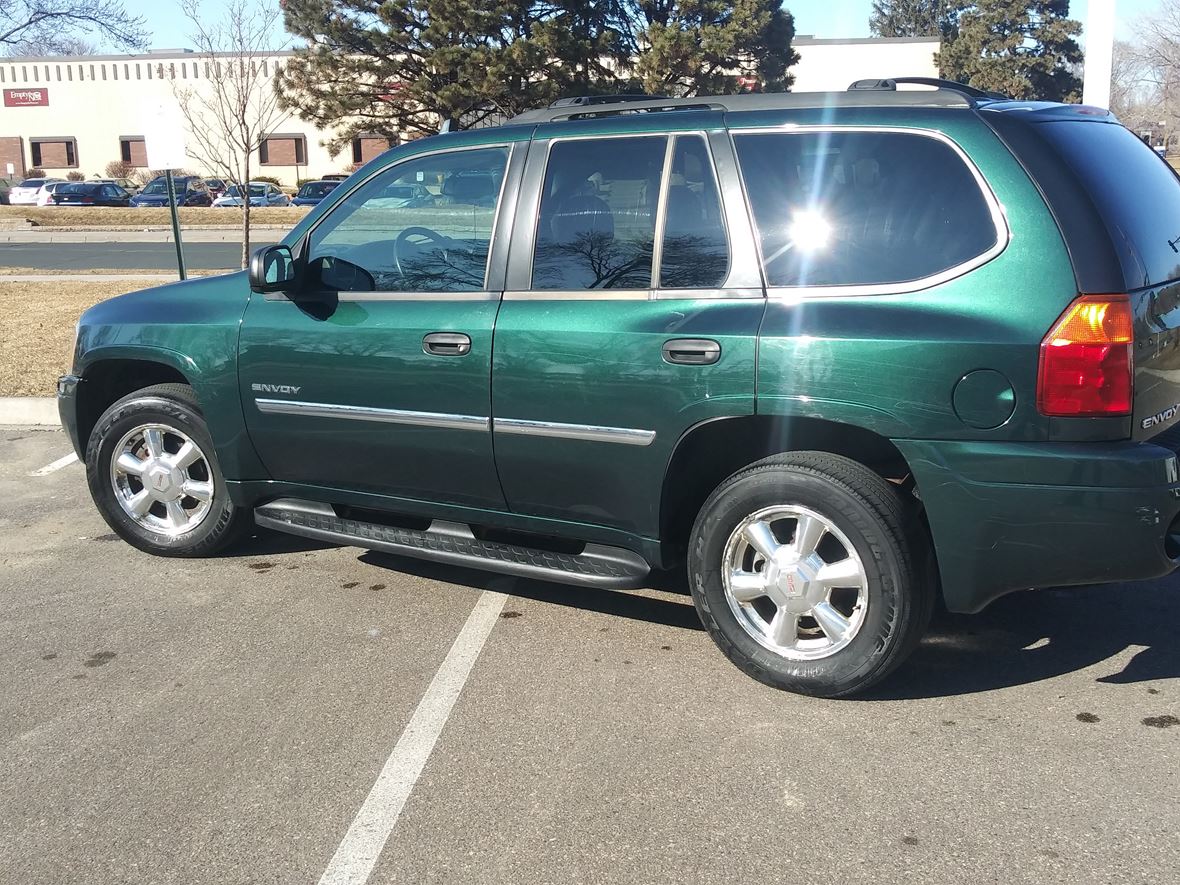 2006 GMC Envoy XL for sale by owner in Hopkins