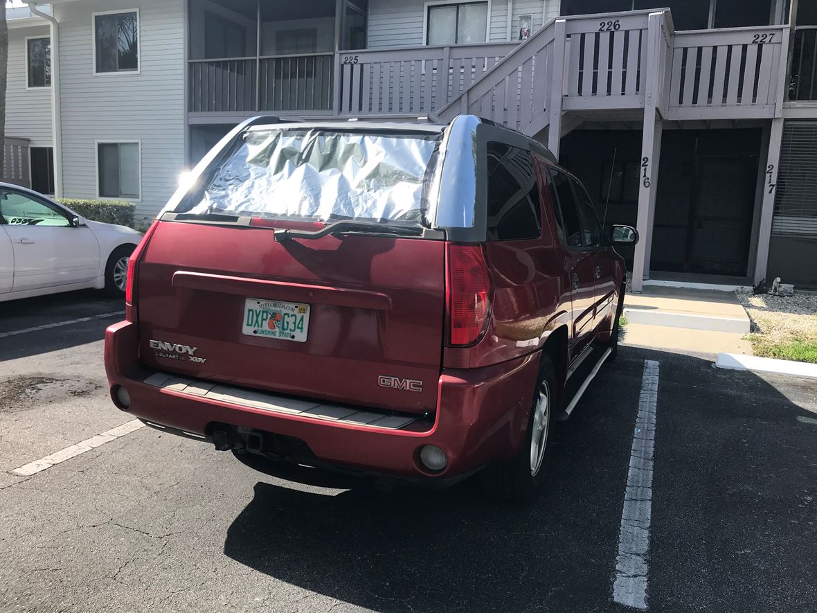 2004 GMC Envoy XUV for sale by owner in North Fort Myers
