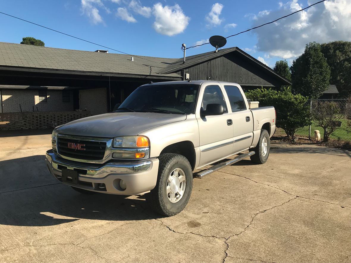 2005 GMC Sierra 1500 for sale by owner in Hope