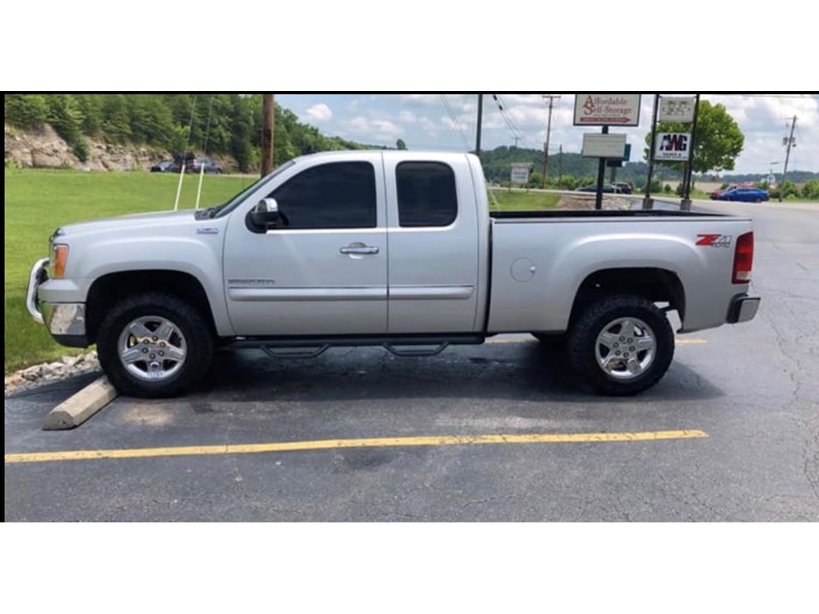 2010 GMC Sierra 1500 for sale by owner in Rush
