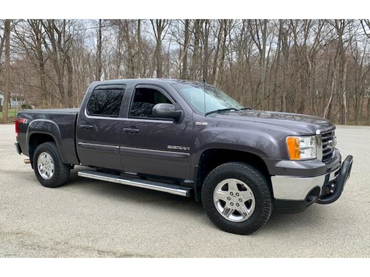 2011 GMC Sierra 1500 for sale by owner in Hopewell Junction