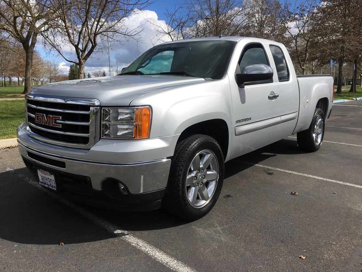 2012 GMC Sierra 1500 for sale by owner in Elk Grove