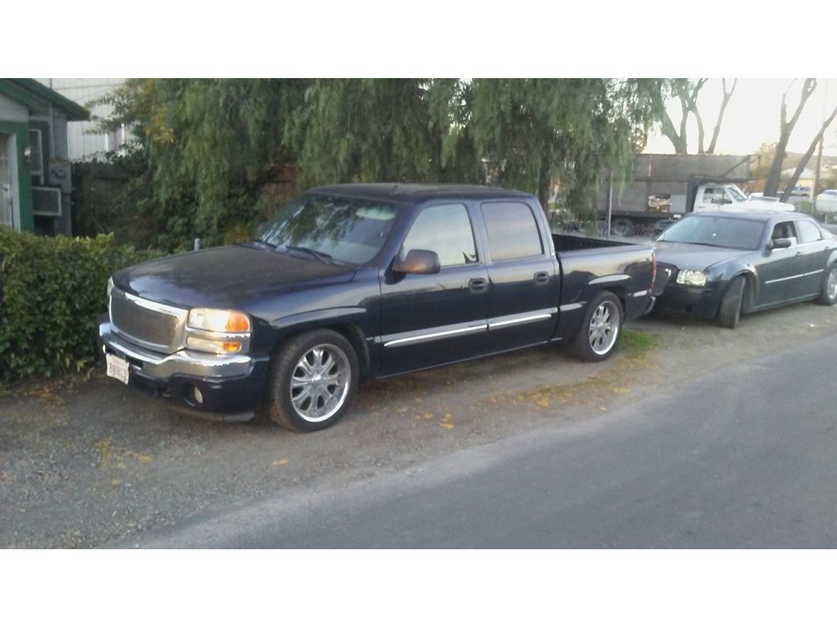 2006 GMC Sierra 1500 sle 4 door for sale by owner in Pittsburg