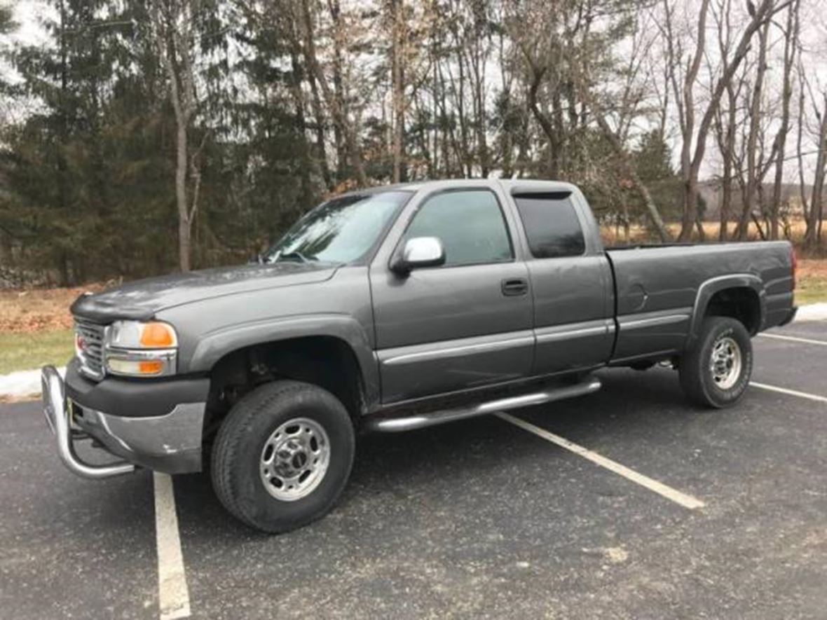 2002 GMC Sierra 2500 for sale by owner in Kendall Park