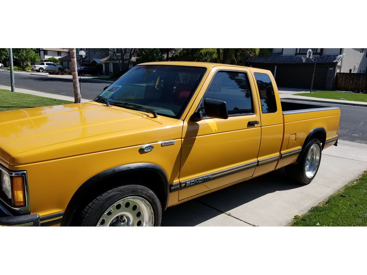 1993 GMC Sonoma for sale by owner in Clovis