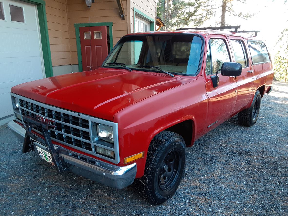 1990 GMC Suburban for sale by owner in Jacksonville