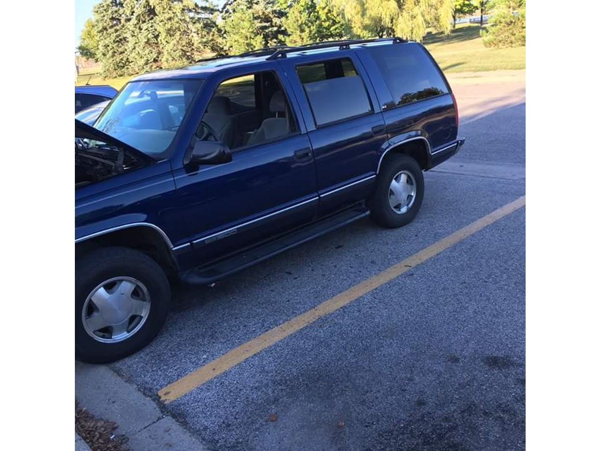 1999 GMC Yukon for sale by owner in Saginaw