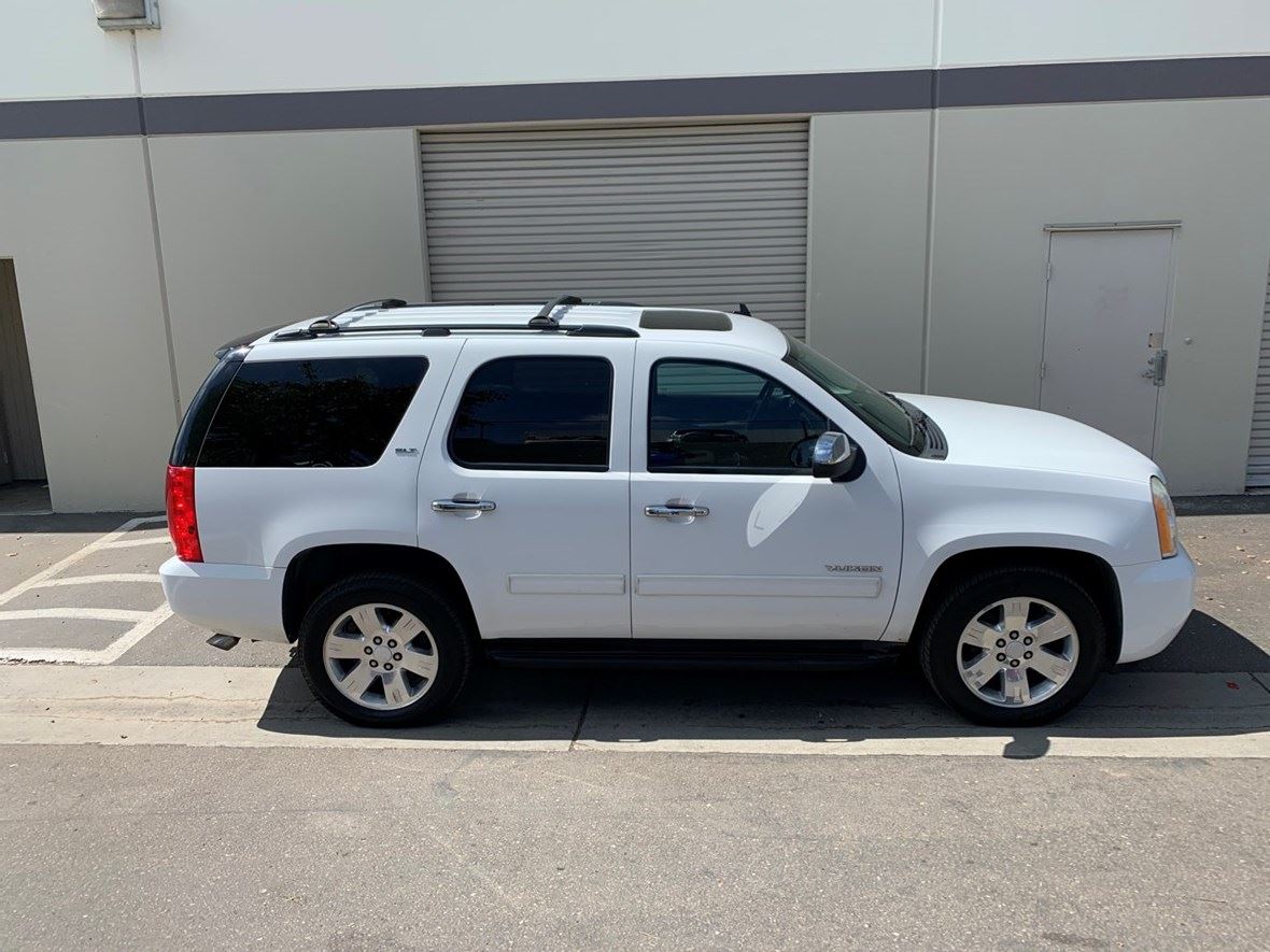 2011 GMC Yukon for sale by owner in San Diego